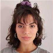 Insegnante madrelingua italiana per studenti stranieri, indicativamente dagli 11 anni in su